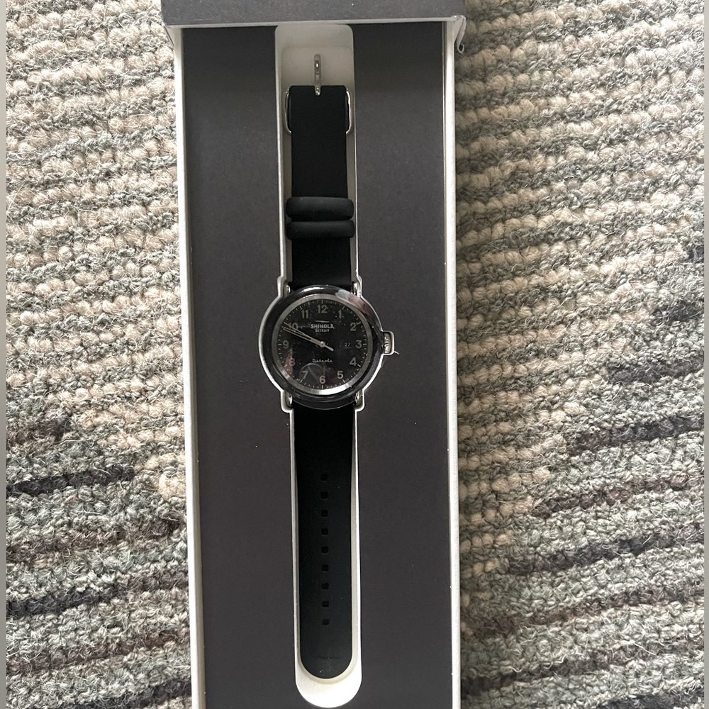 ❤️‍🔥Shinola Detroit watch❤️‍🔥
